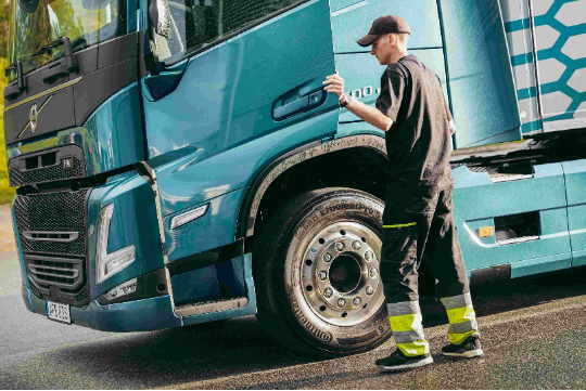 【新聞稿 1】持續(xù)提升客戶競爭力，沃爾沃卡車推出新一代重型系列卡車_final1700.png